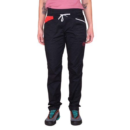 temple_pant_w_black_hibiscus_la_sportiva_new_zealand.jpg Temple Pant W Black Hibiscus La Sportiva New Zealand - Image 1